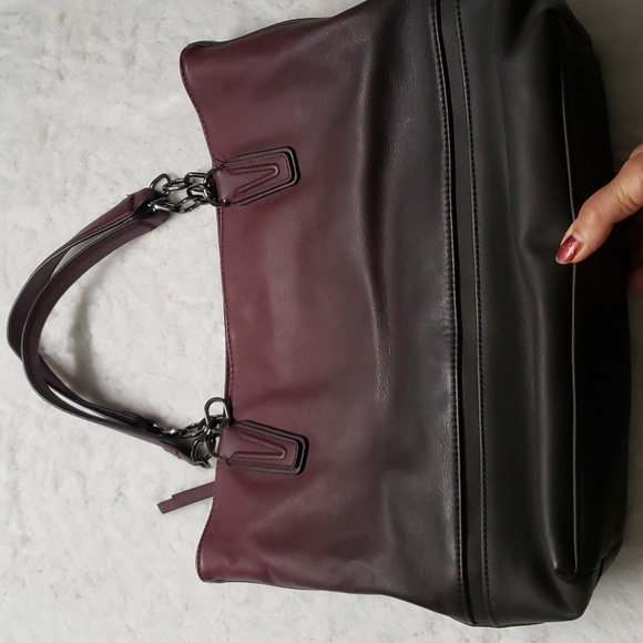 Simply Vera by Vera Wang Large Shoulder Bag Tote Maroon Fades to Black - Picture 7 of 16